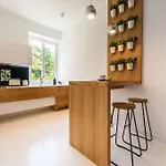 Aquamarine Sea View Апартаменты *