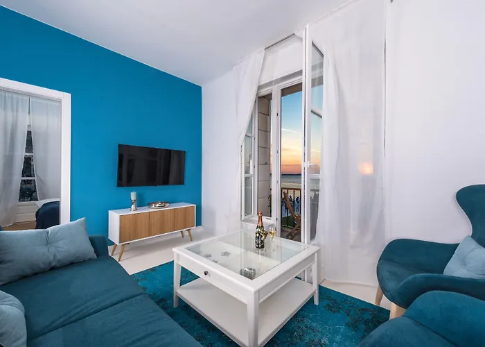 Aquamarine Sea View Daire *