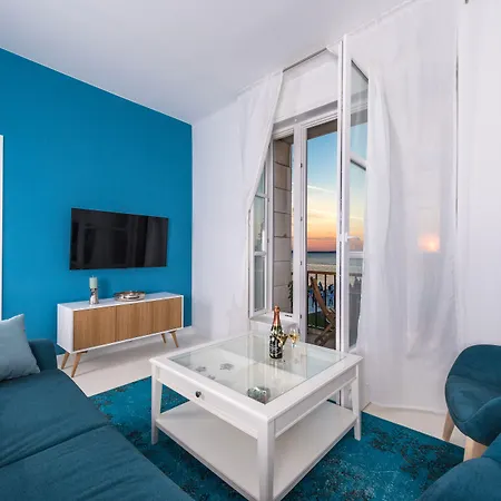 Aquamarine Sea View Appartement *