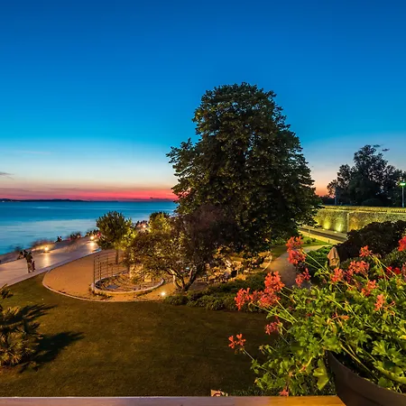 Apartmán Aquamarine Sea View *