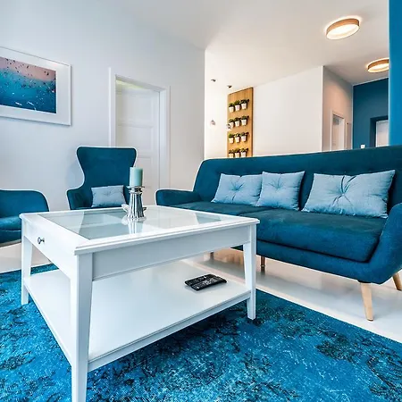 Aquamarine Sea View Apartment Zadar