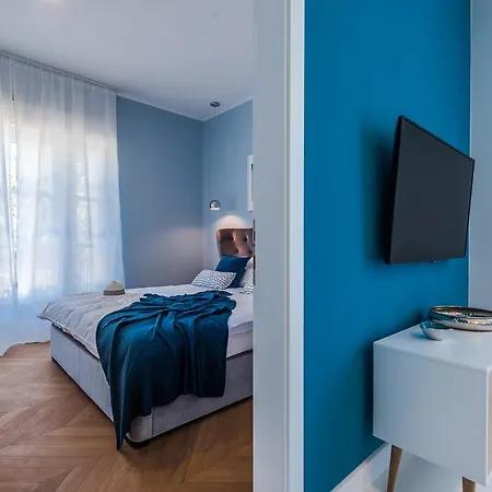 Aquamarine Sea View *